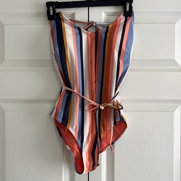 Heat swimwear salty air one piece - Picture 2 of 9